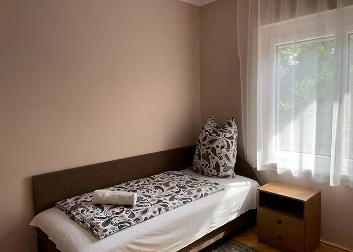Lavender Daire *